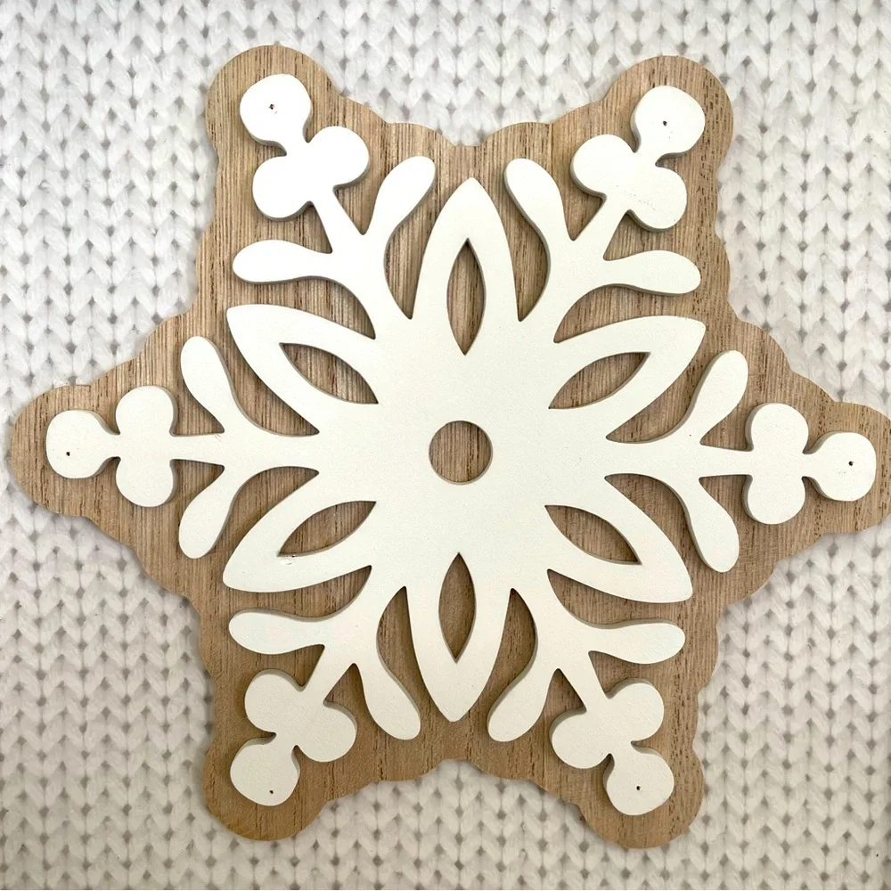 Holiday Wood Farmhouse Snowflake Winter Decor